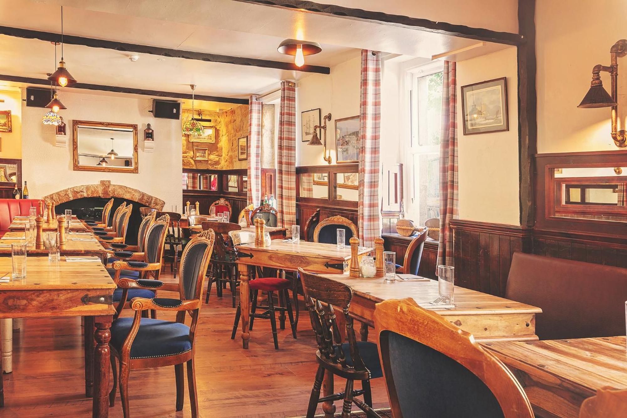 Harbour Inn Amble Kültér fotó
